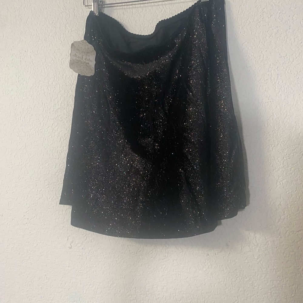 Altar'd State Black iridescent Sparkly Mini Skirt velvet size L - Picture 7 of 8